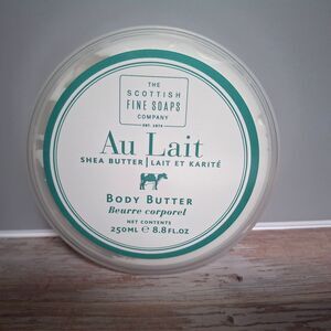 The Scottish Fine Soaps Company  Au Lait body butter 8.8 fl oz 250 ml New